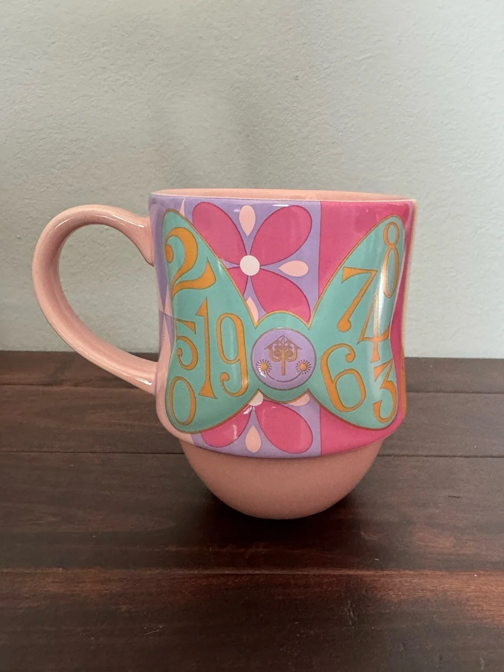 Disney Minnie Mouse The Main Attraction It’s a Small World, April 2020, Pink Mug